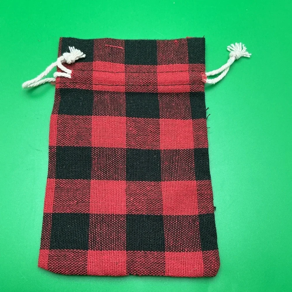 Merry Christmas Reusable Drawstring Red/Black‎ Plaid Gift Bags, Set of 9